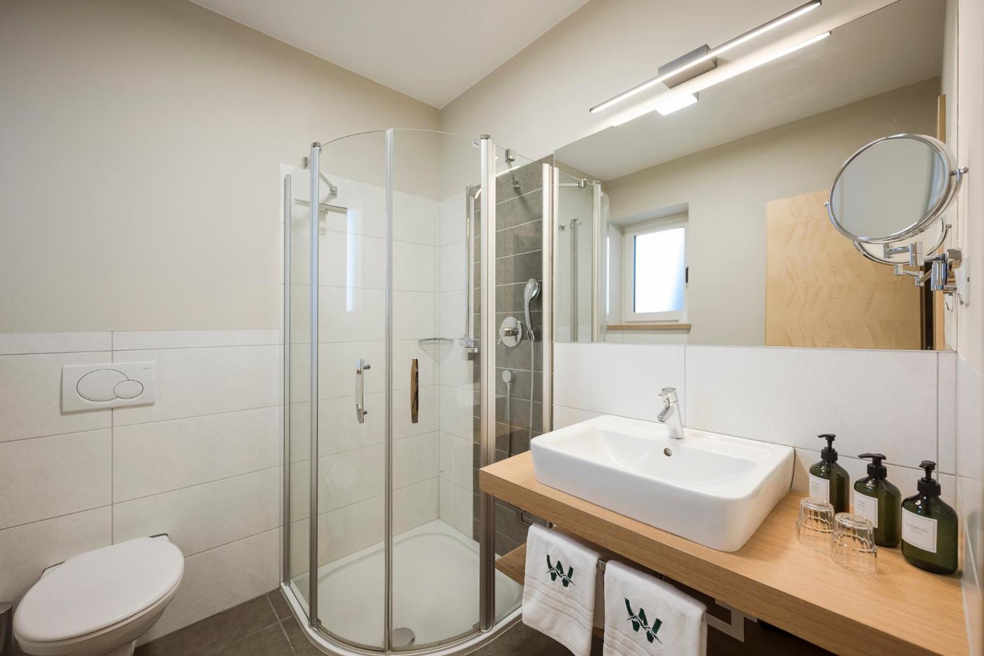 Boutique Hotel Wiesenhof - Adults Only 라나 외부 사진